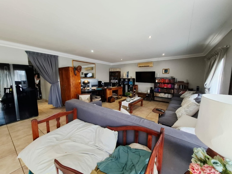 3 Bedroom Property for Sale in Baysvalley Free State